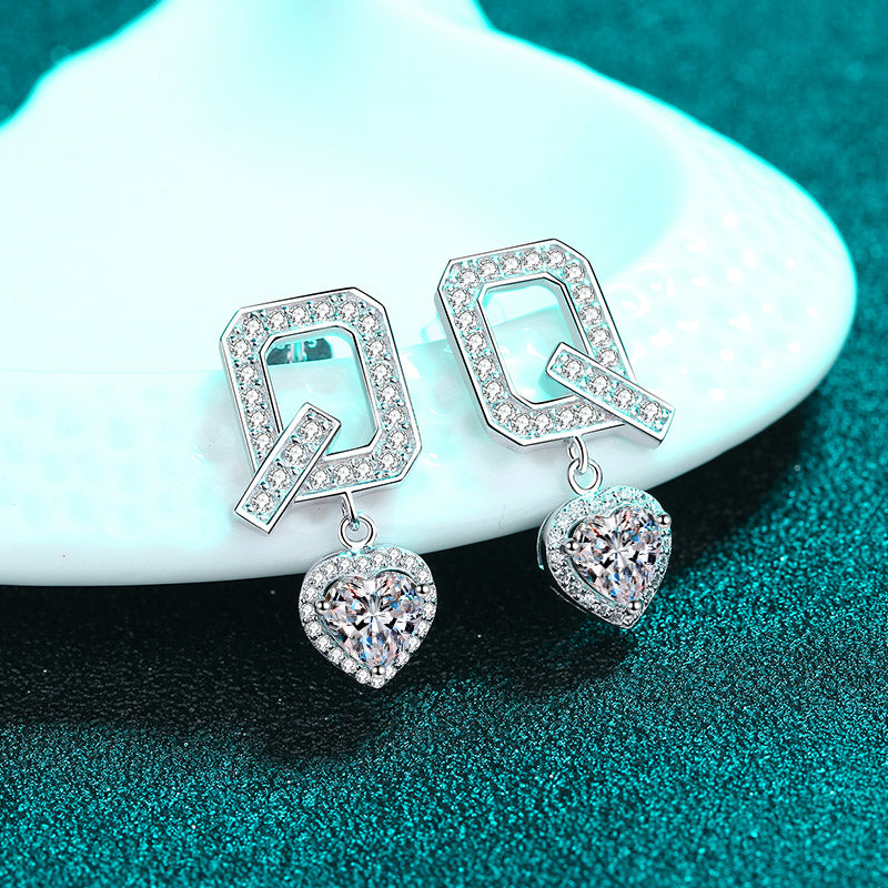 【ZHOYA】925 Sterling Silver Q Letter Ear studs Moissanite pt950 gold plated